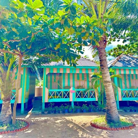 Simone Rabbit Island Hotel Kep Exterior photo